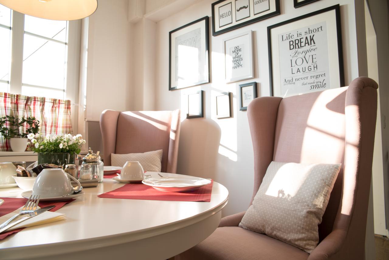 Weddeler Hof Hotel Cremlingen ภายนอก รูปภาพ