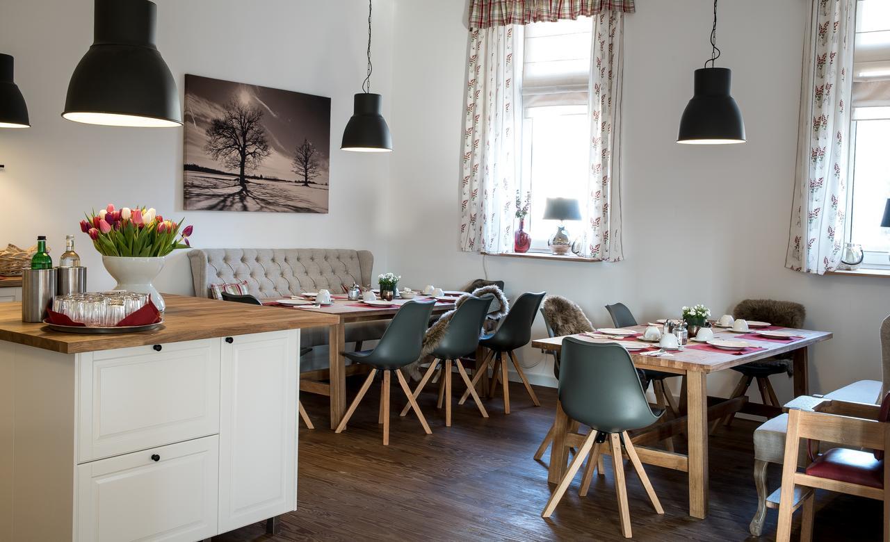 Weddeler Hof Hotel Cremlingen ภายนอก รูปภาพ